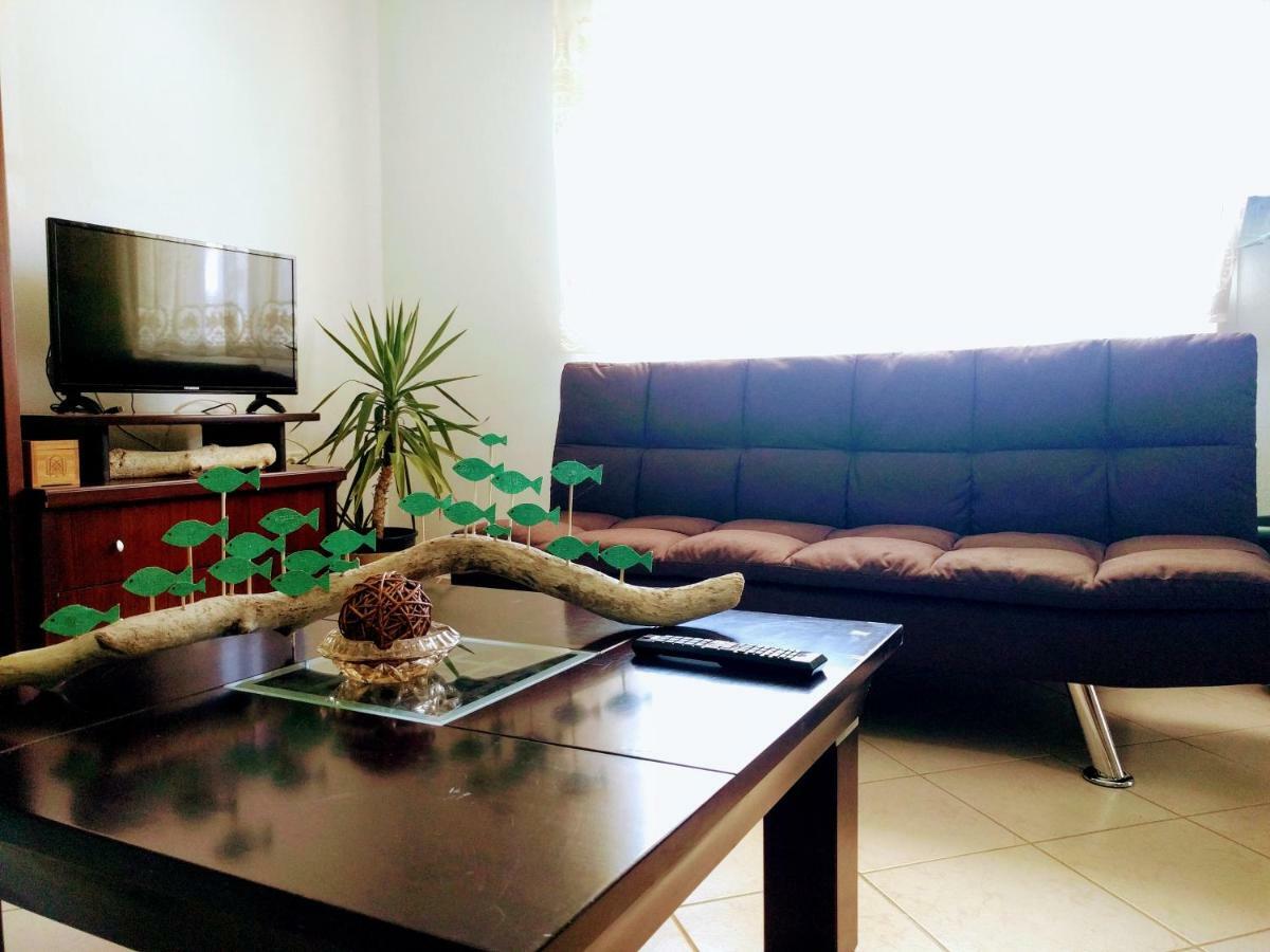 Dimitris Luxury Apartment เกราโมตี ภายนอก รูปภาพ